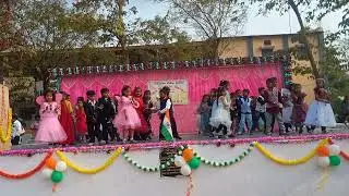 OMG  cute dancers #reel #school #reelitfeelit #education #dance #dancers 