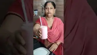15 DAYS DRINK CHALLENGE | DAY 15 | NEETU DELICIOUS FOOD #stroberry #shake #shorts .