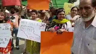 Beaconhouse protest against increasing fees must watch
