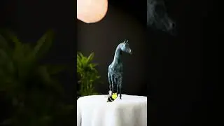 Antique Bronze Horse Statue - Vintage Vibes on Display!