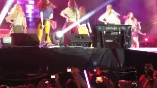 So Nyuh Shi Dae - Genie (Mall of Asia Concert Grounds, January 19, 2013)