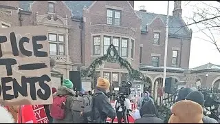 Leftist protest tim walz
