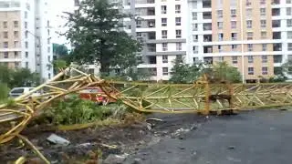 Big crane fall down at shapoorjee sukhobrishti due to Amphan cyclone