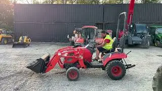 401830 Kioti CS2510 Tractor w/ Loader MCGREW AUCTION