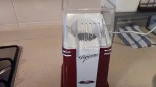 Palomitas caseras con m&aacute;quina de palomitas el&eacute;ctrica (pochoclera el&eacute;ctrica).