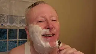 House oh Mammoth Shaving Soap