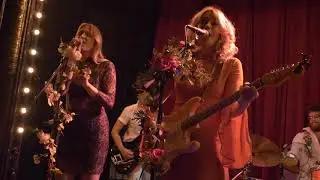 Lola Kirke & Cornelia Murr - Baby Butt [4K] (live @ Union Pool 8/22/18)