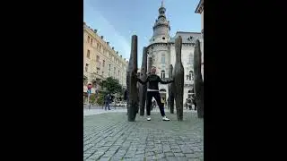 Shortest short shorter than statues #centru