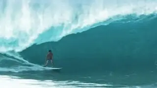 Carlos Goncalves at Pipeline