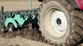 Case MX 120 con ripuntatore Nardi King 7d/r