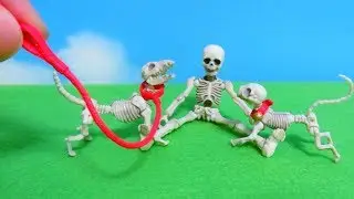 Weird Japanese Toy Pose Skeleton Cat & Dog by Re-Ment