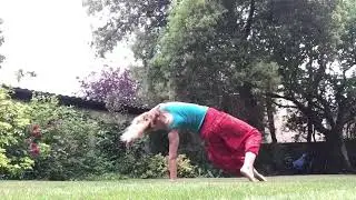 Yoga outside @stankayoga