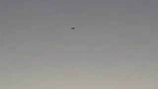 LG G6 Zoom Test (airplane)