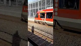 🚆 Triebwagen Lint DB 648 452-0 f&auml;hrt durch den Bhf Citti-Park Kiel als RE 72 in Richtung Kiel-Hbf