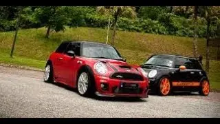 ArmyTrix Mini Cooper S Spits Flames