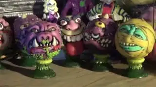 Mini Series Kidrobot Swine Sucker 3/40 (Madness #23)