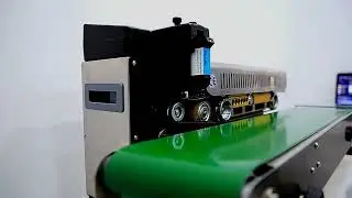 Bags continuous sealing machine with coding printer