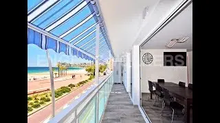 En venta: Moderno apartamento en primera linea de Playa Poniente de Benidorm.