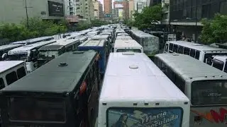 Caracas bus drivers strike, asking for more pay and security