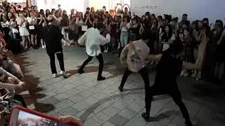 MYM. TVXQ 'MIROTIC' COVER. PRO BUSKERS ARE TRYING TO SATISFY BOTH SIDE FANS BY CHANGING FRONT SIDE.