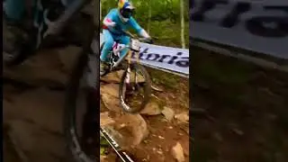 omg 😂#funnyvideo #stunt #fail2022 #comedy #stuntfails #mountainbike #failarmy #rider #ohnoo