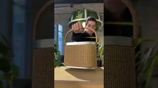 Enceinte nomade - Bluetooth Airplay Chromecast - BANG AND OLUFSEN Beosound A5 - Retrofutur.fr