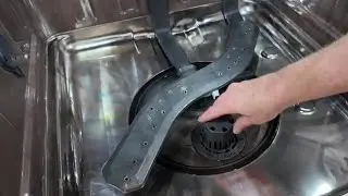 Spring into Clean: Tackling your stinky dishwasher