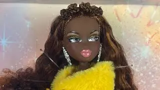 The Best Gift Ever! Bratz 20 Yearz Collector Holiday 2021 Felicia Doll Full Unboxing + Review