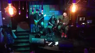 Johnny B.Goode по-блюзу в Imagine cafe, Москва, декабрь 2020.