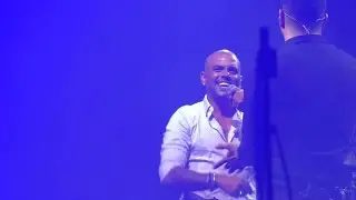 אייל גולן ומשה פרץ בהופעה - שישי בצהריים