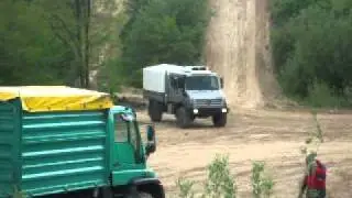 Unimog U 4000