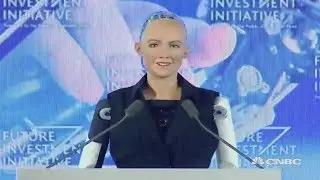 👀THE FIRST ROBOT/HUMAN CITIZEN TO EXIST PLANET EARTH!!👀 @SDiagio !