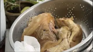 Fried pork legs 🦵 crispy pata!