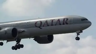 Qatar Airways Boeing 777-300 A7-BAP Landing Amsterdam Schiphol 36R