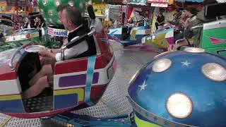 Break Dancer (Aigner-Roie) - Innenfahrt/Onride [München - Frühlingsfest 2019]