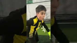 K&uuml;&ccedil;&uuml;k yaş grubu teknik kaleci antrenmanı 🇹🇷 #kaleciantrenmanı#teknik#goalkeepertraining ￼