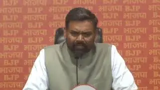 LIVE: Shri Guruprakash Paswan addresses press conference at BJP headquarters, Delhi