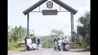 SafariBase Tanzania: Trash Collection Eco Action in the Arusha National Park