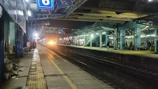 Red Bullet Train!! High Speed Attack By Kanpur WAP-7 With 12267 Mumbai Central - Hapa AC Duronto Exp