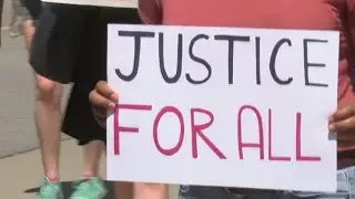 Area lawyers gather to raise awareness to change justice system