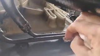 2007 Toyota Corolla CE transmission cooling pipe leak!