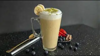 Banana smoothie with 3 ingredients