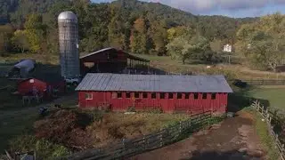Barns of WNC - S1E15 - Russell Family Farm
