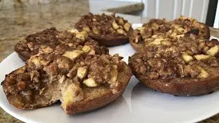 How To Make French Toast Bagels with Apple Crisp Topping | BYOB Bagels