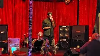 I got kicked out of Universal Bar and Grill in NoHo. Black Truffle stand up ep 43.