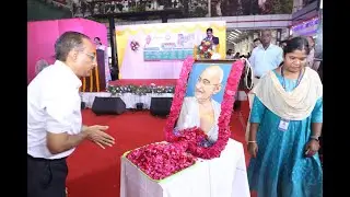 Gandhi Jayanti 2025: Floral Tribute at Dr. MGR Chennai Central | Swachhata Hi Seva Culmination|.