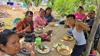 Siempre me gusta compartir mis frijolitos con los dem&aacute;s 🤗🤗🤗