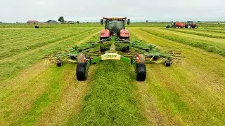 28ft rows of grass | Krone TC880 | 3 rows into 1