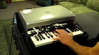 1966 Fender Rhodes Piano Bass Demo 3