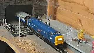 Accurascale class 55 55002 'The King's own Yorkshire Light Infantry' on BR Blue express (night)